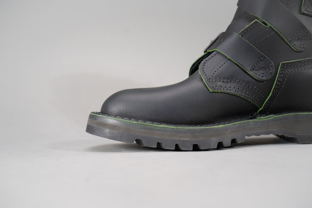 Alien Blood Core Tanker Boot – Rose Anvil