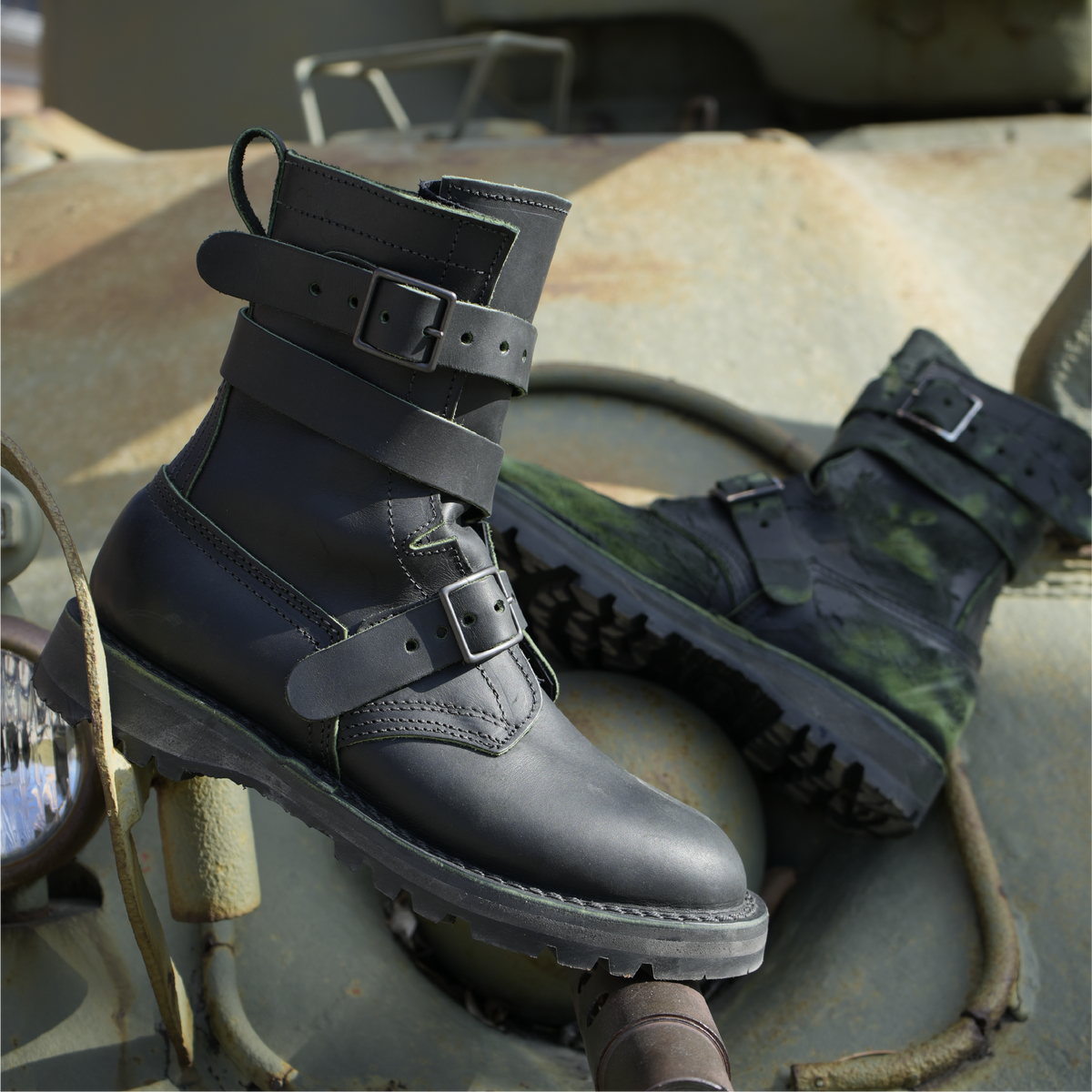Alien Blood Core Tanker Boot – Rose Anvil