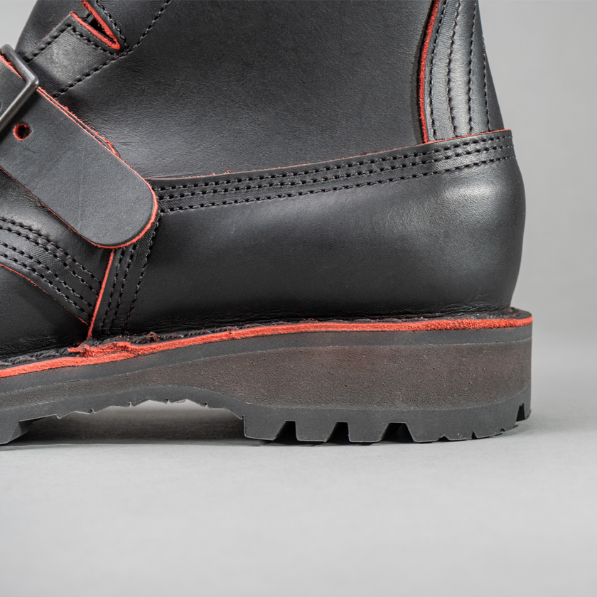 Blood Core Tanker Boot – Rose Anvil