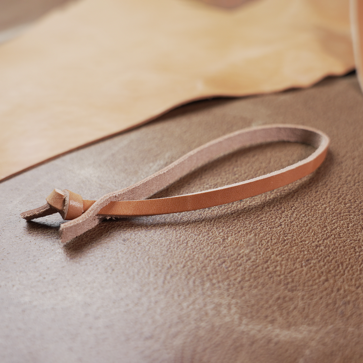 Leather 2025 knot bracelet